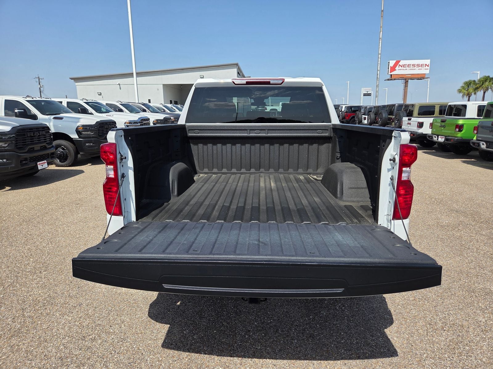 2025 Chevrolet Silverado 1500 Custom Trail Boss