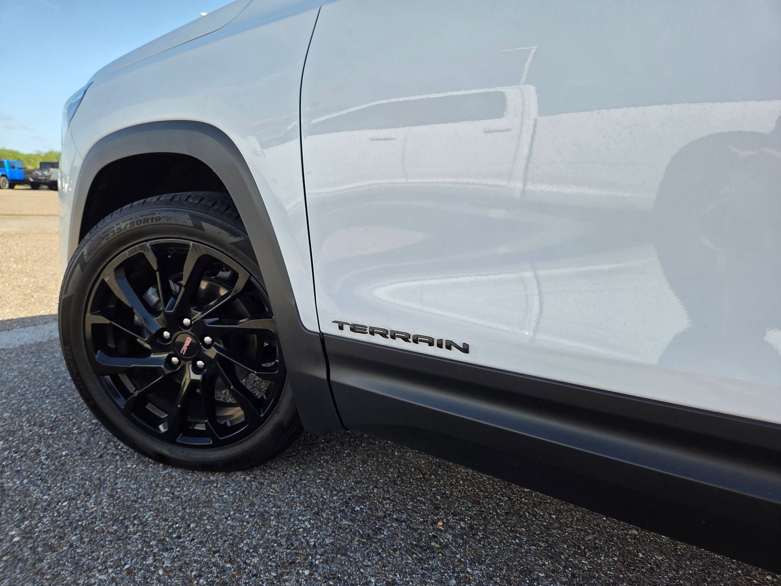 2024 GMC Terrain SLE