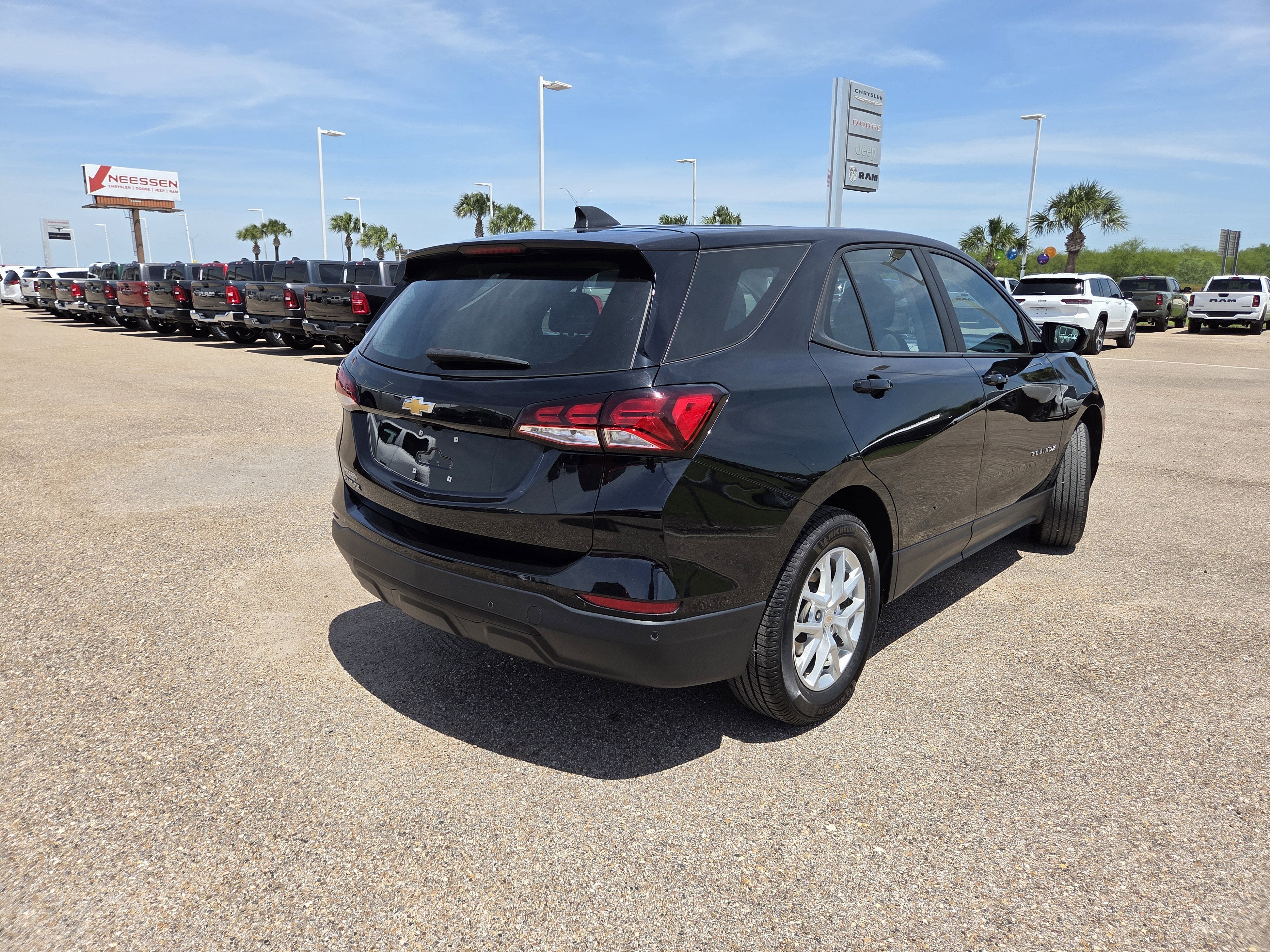 2024 Chevrolet Equinox LS