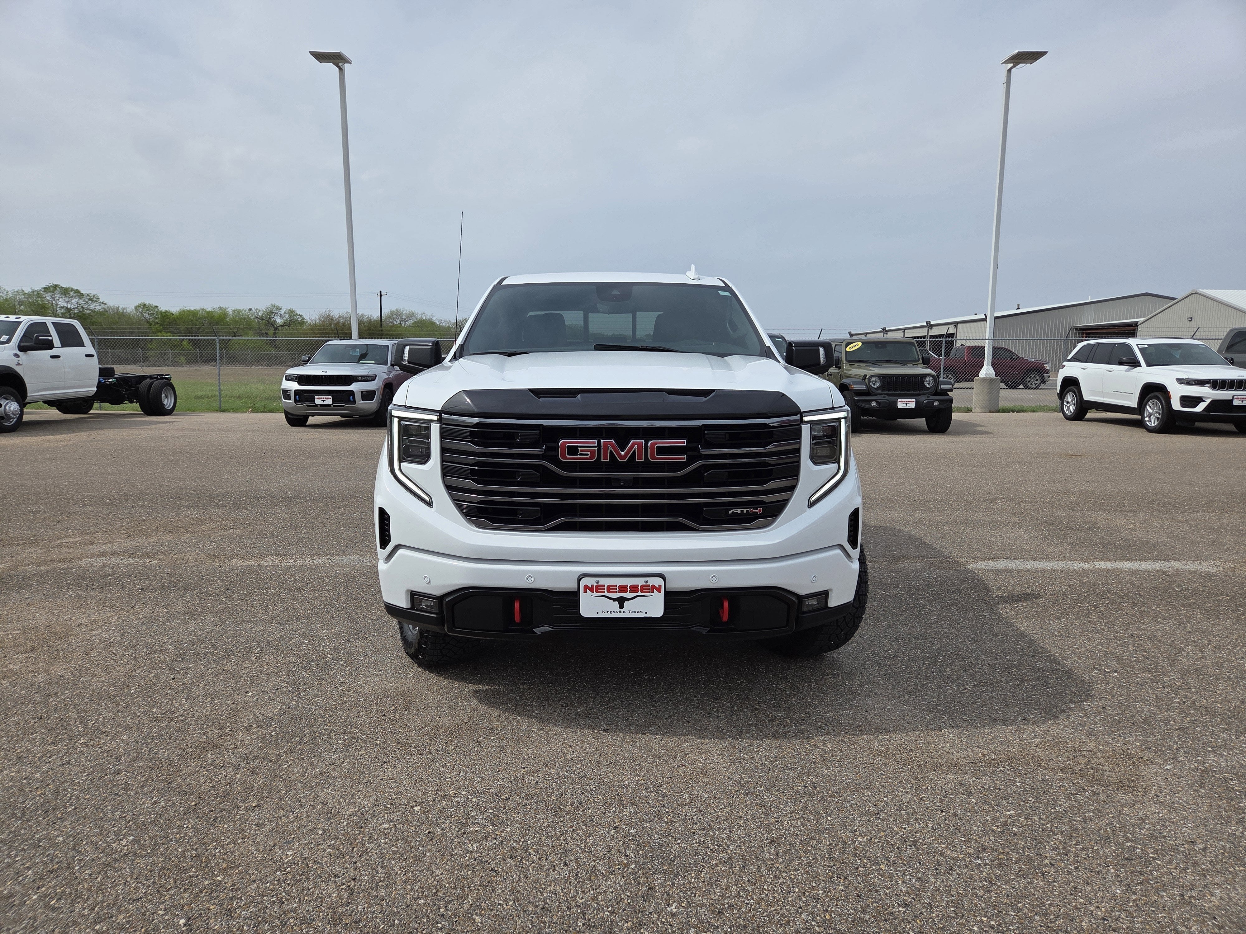 2024 GMC Sierra 1500 AT4