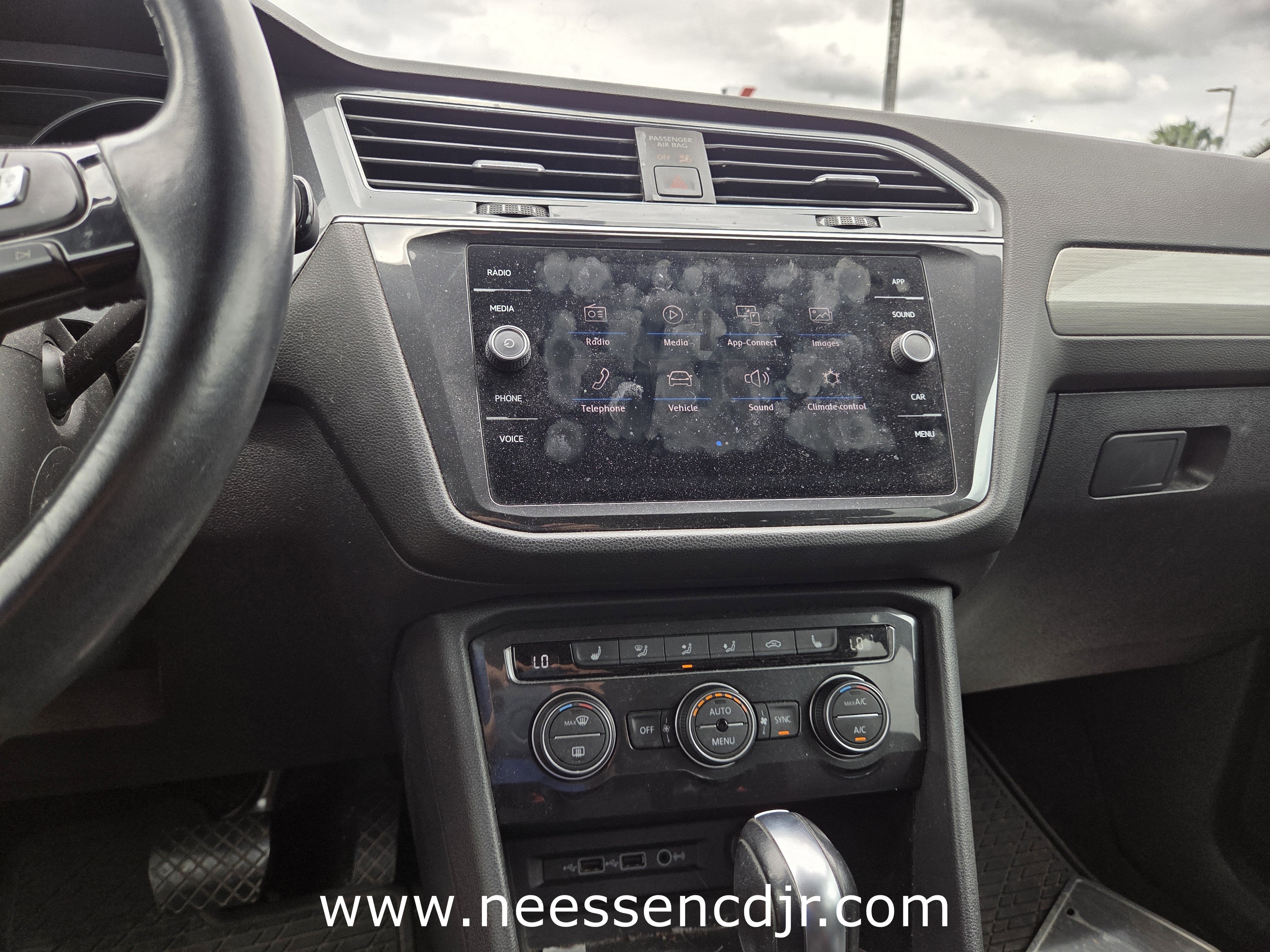 2019 Volkswagen Tiguan 2.0T SE