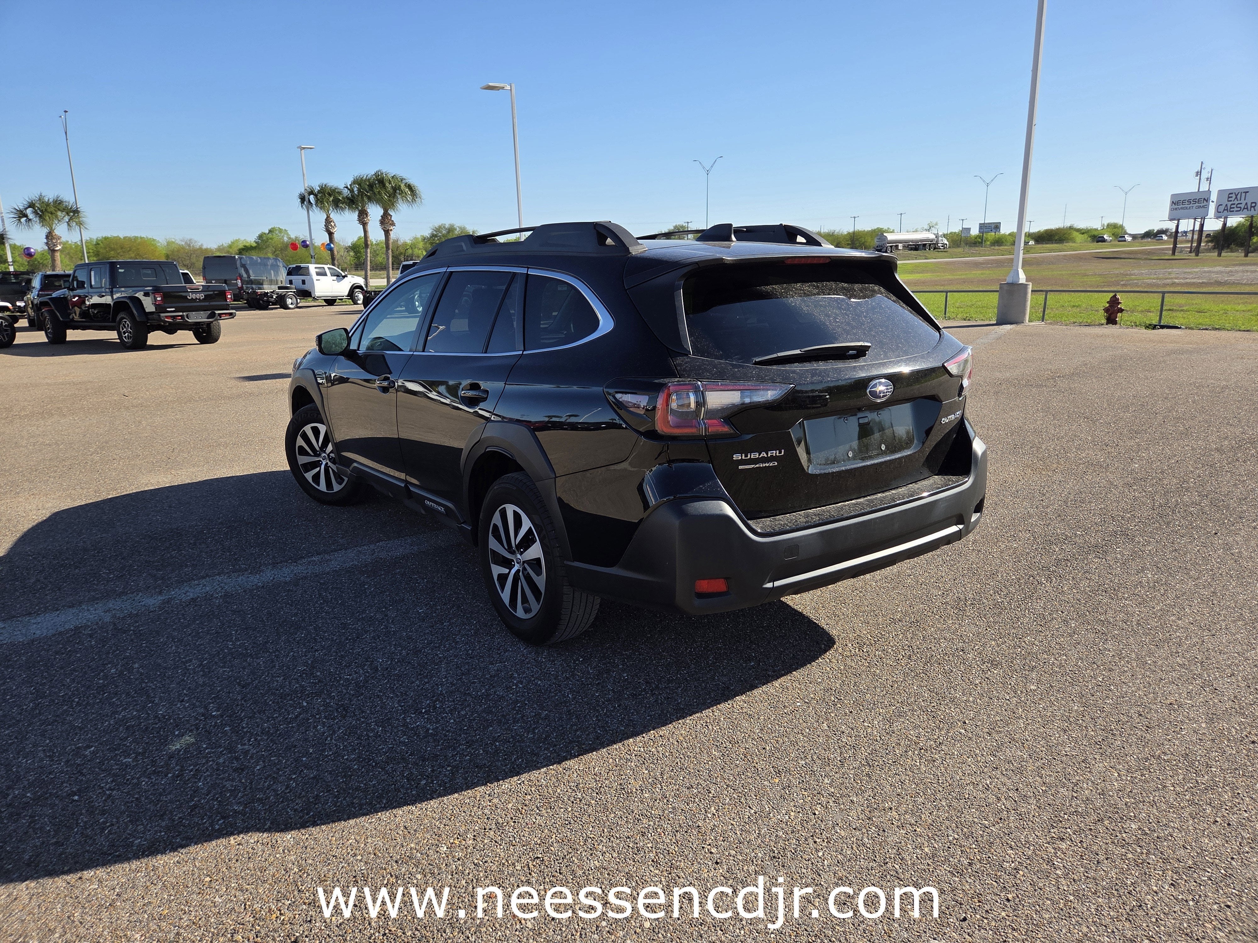 2023 Subaru Outback Premium