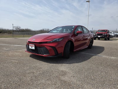 2025 Toyota Camry SE