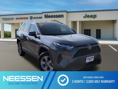 2022 Toyota RAV4 Hybrid XLE