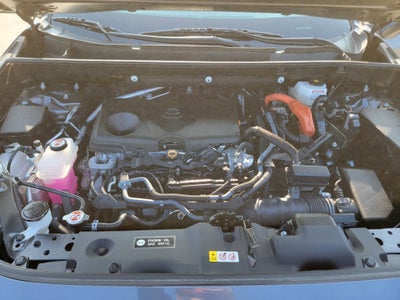 2022 Toyota RAV4 Hybrid XLE