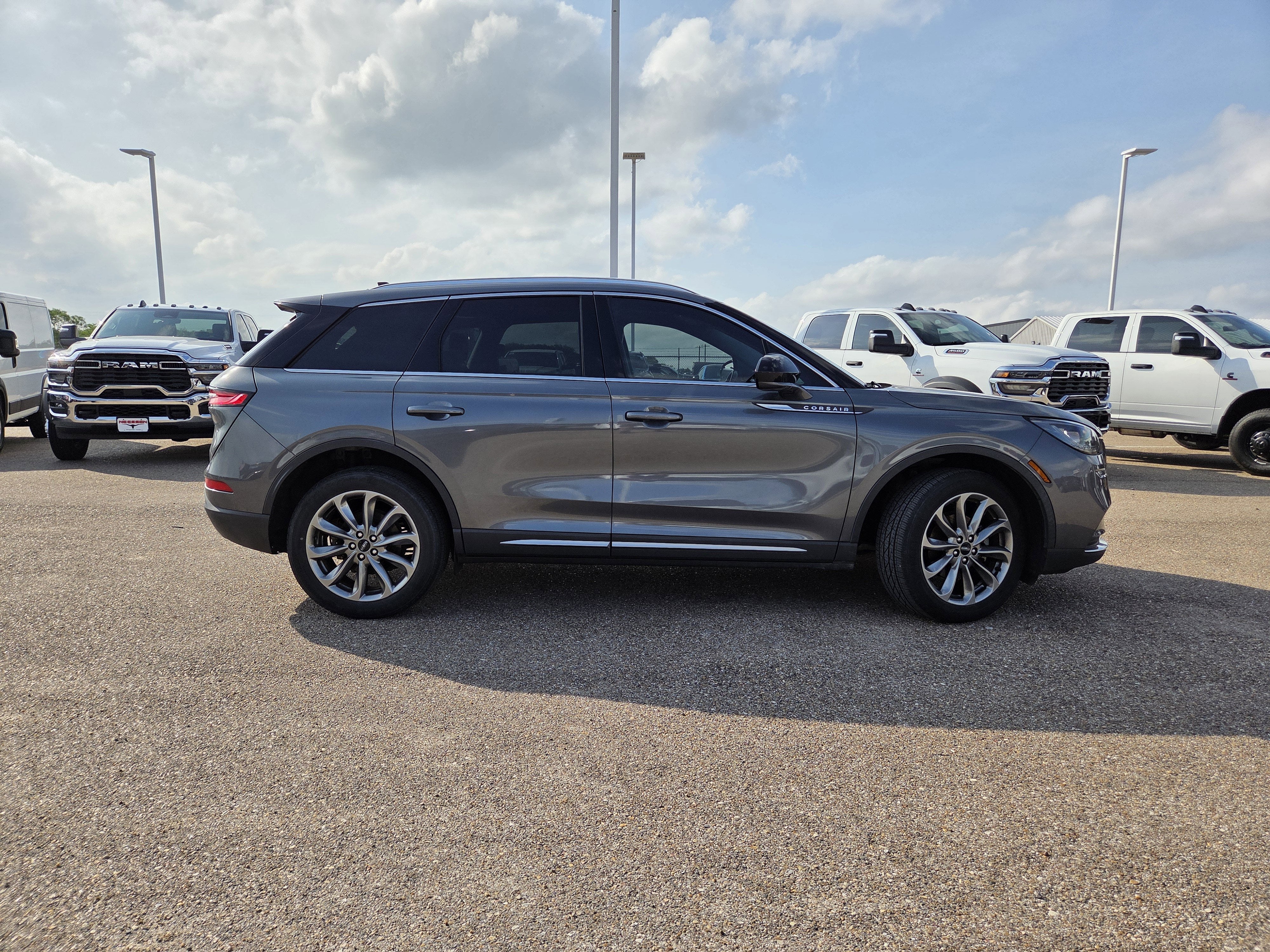 2022 Lincoln Corsair Standard