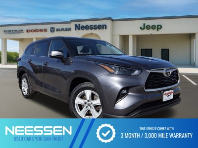 2023 Toyota Highlander LE