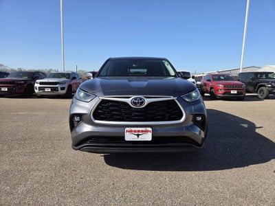 2023 Toyota Highlander LE