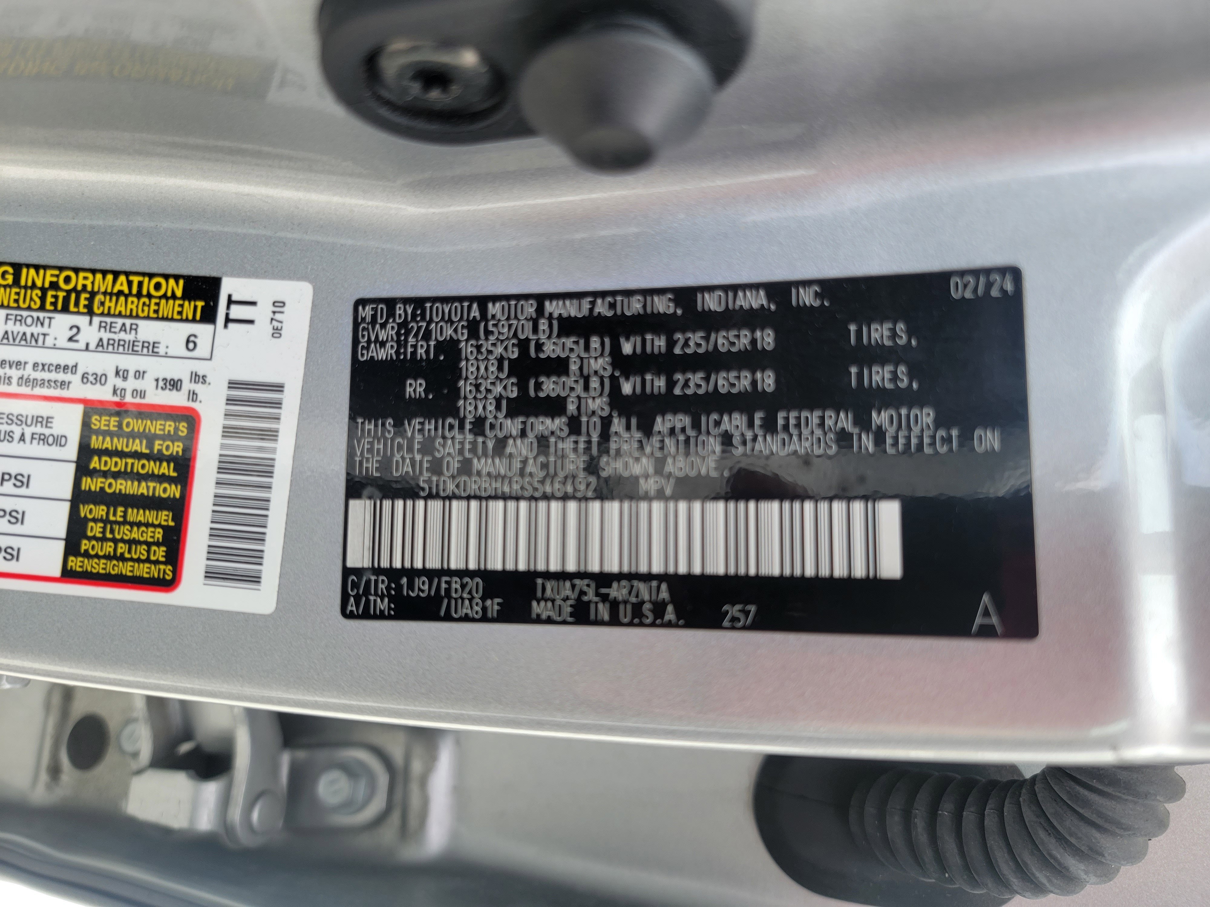 2024 Toyota Highlander LE