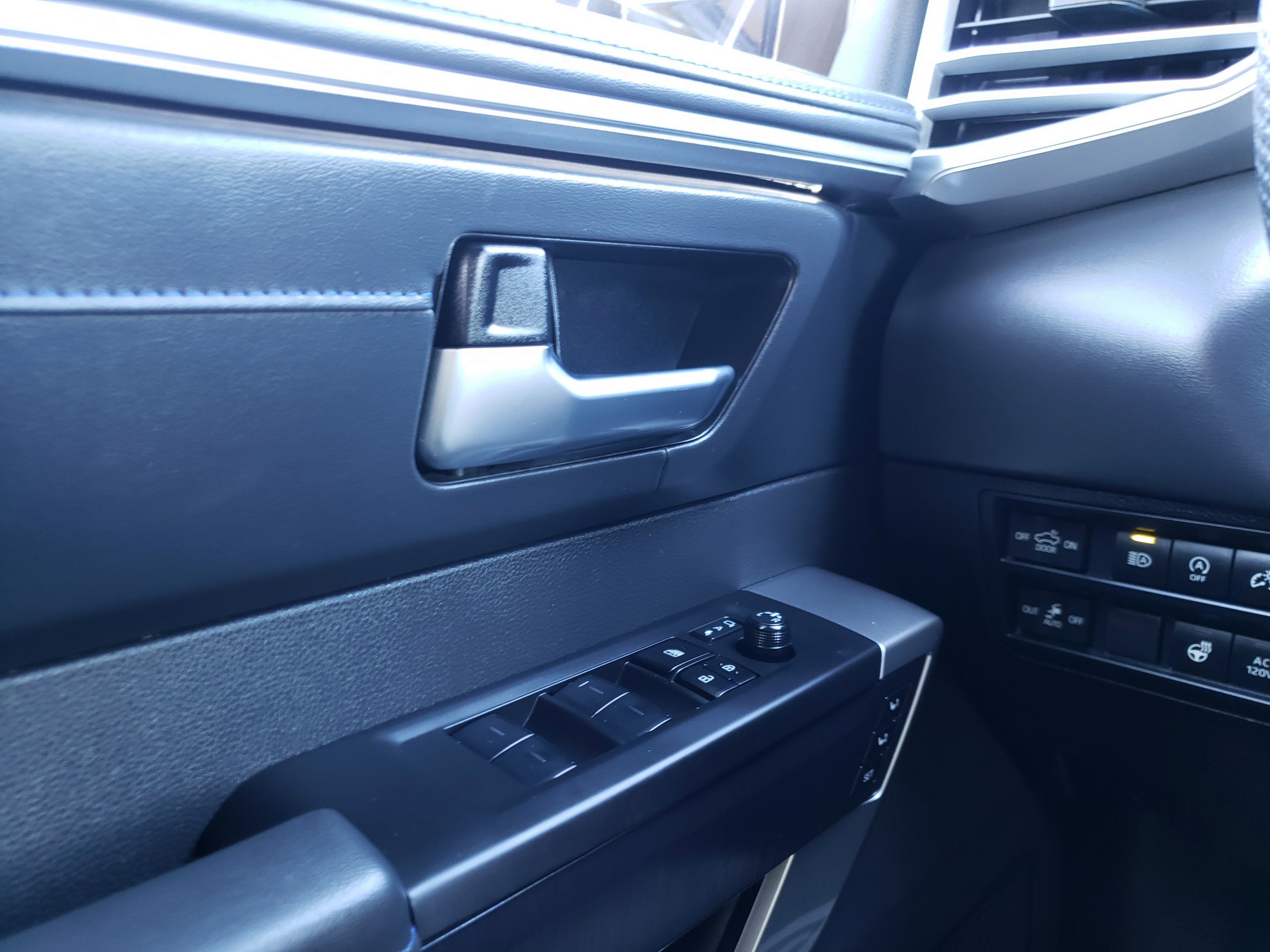 2025 Toyota Tundra 4WD Platinum