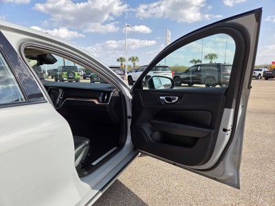 2024 Volvo S60 Plus Dark Theme