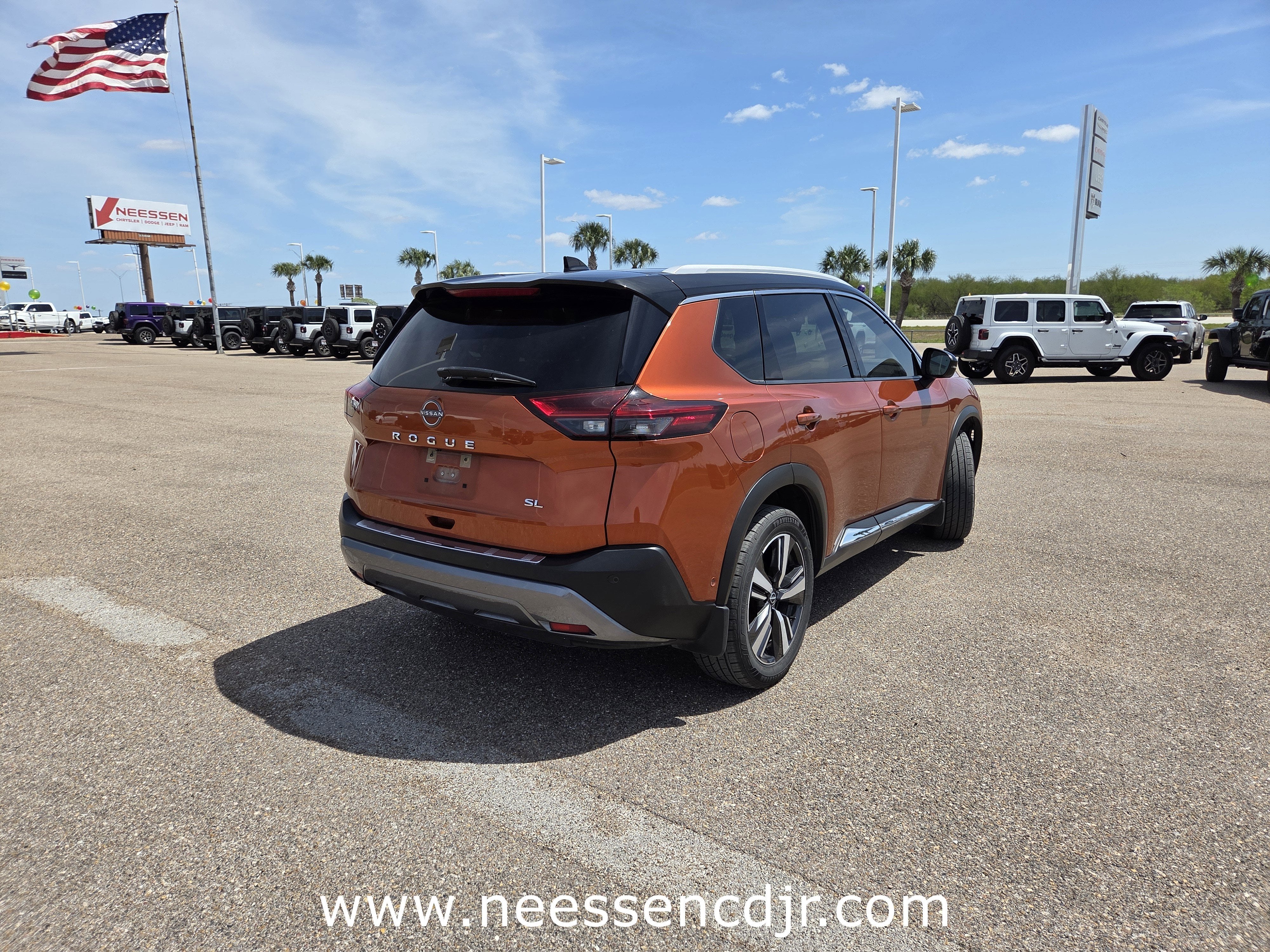 2023 Nissan Rogue SL