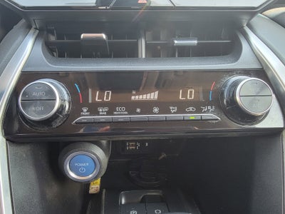 2022 Toyota Venza LE