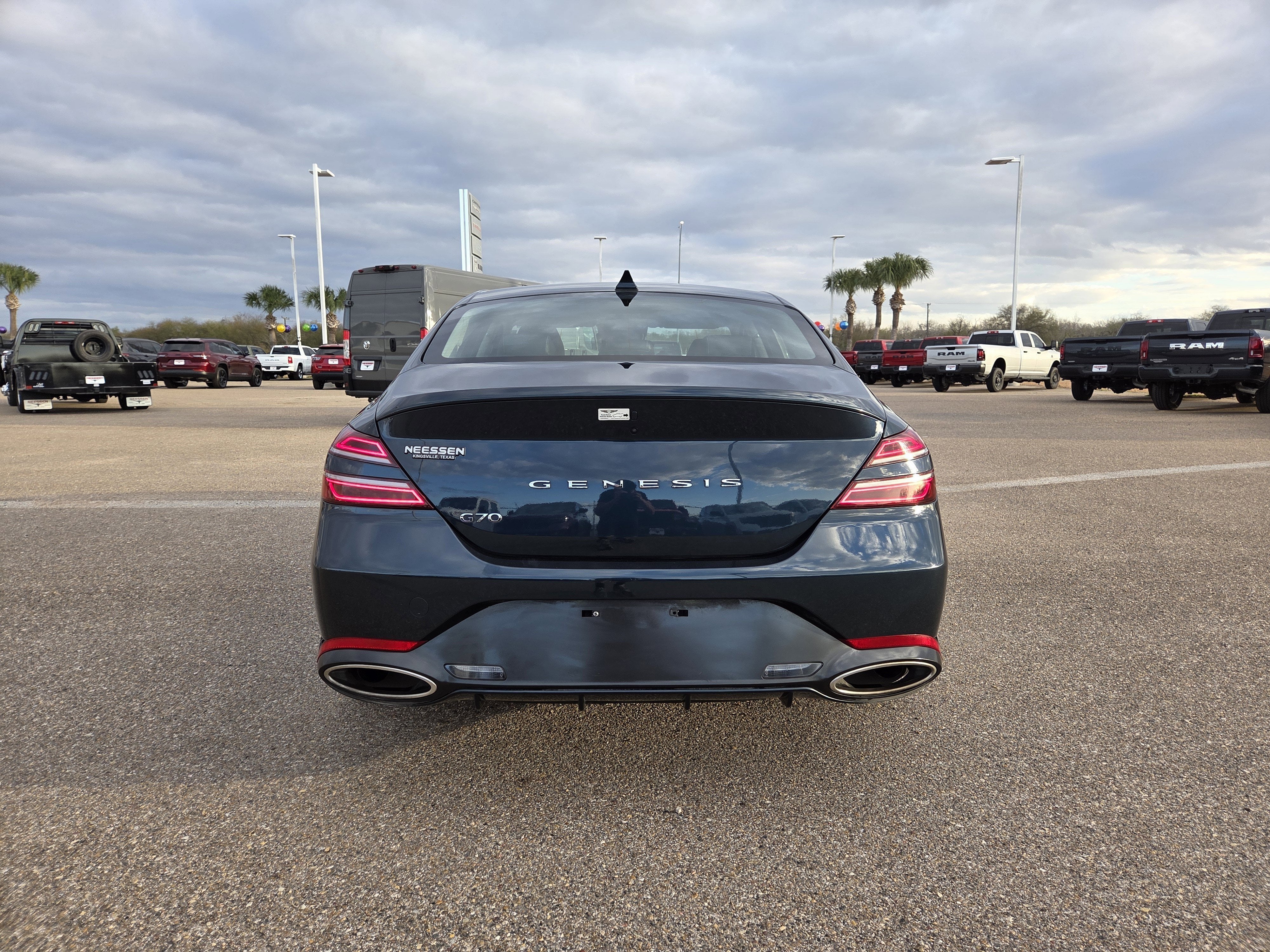 2025 Genesis G70 2.5T