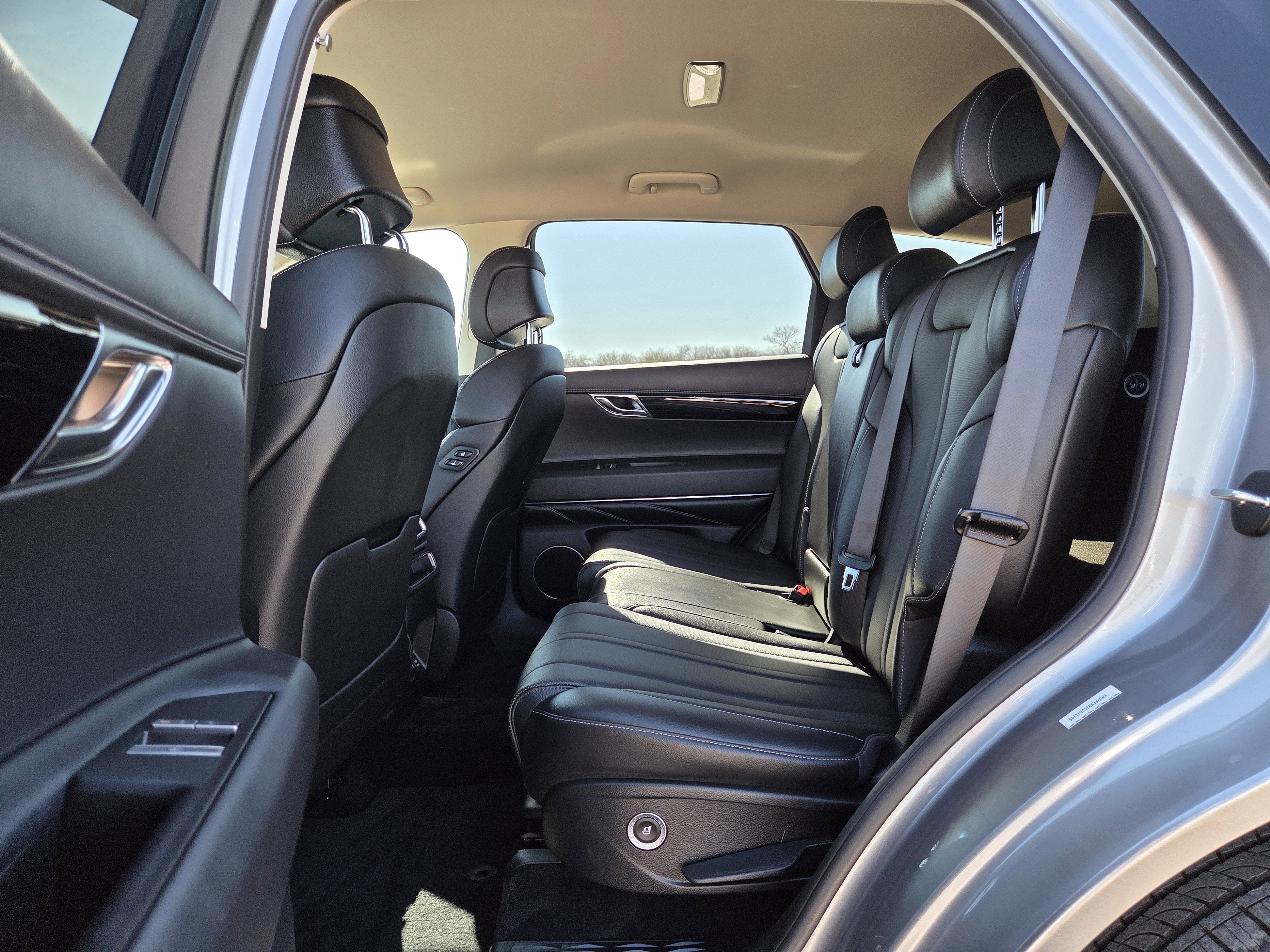 2025 Genesis GV80 Standard