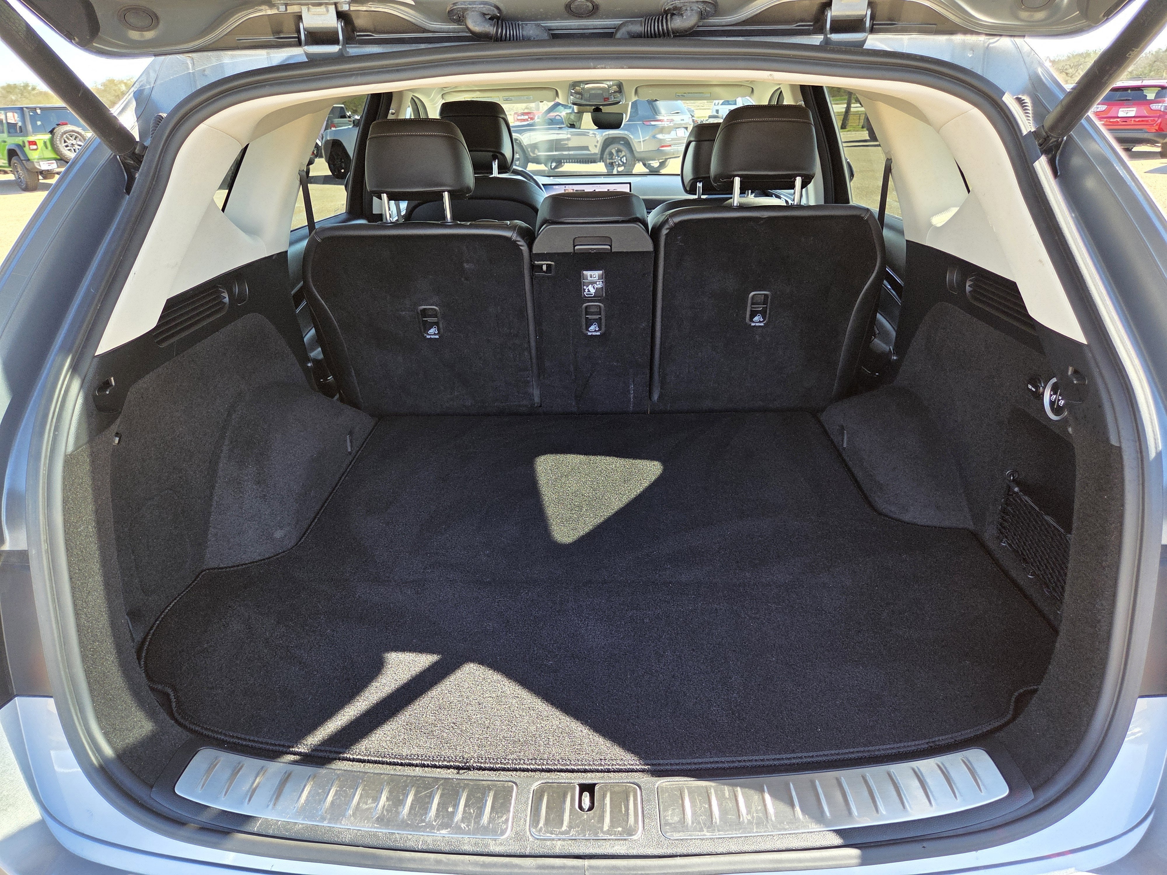 2025 Genesis GV80 Standard