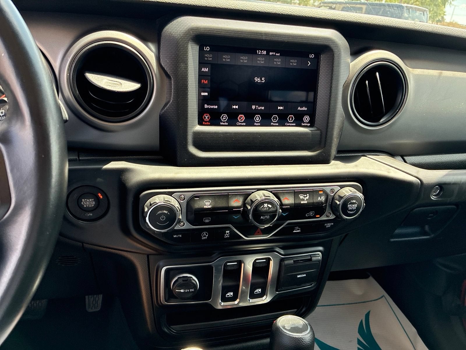2022 Jeep Wrangler Willys