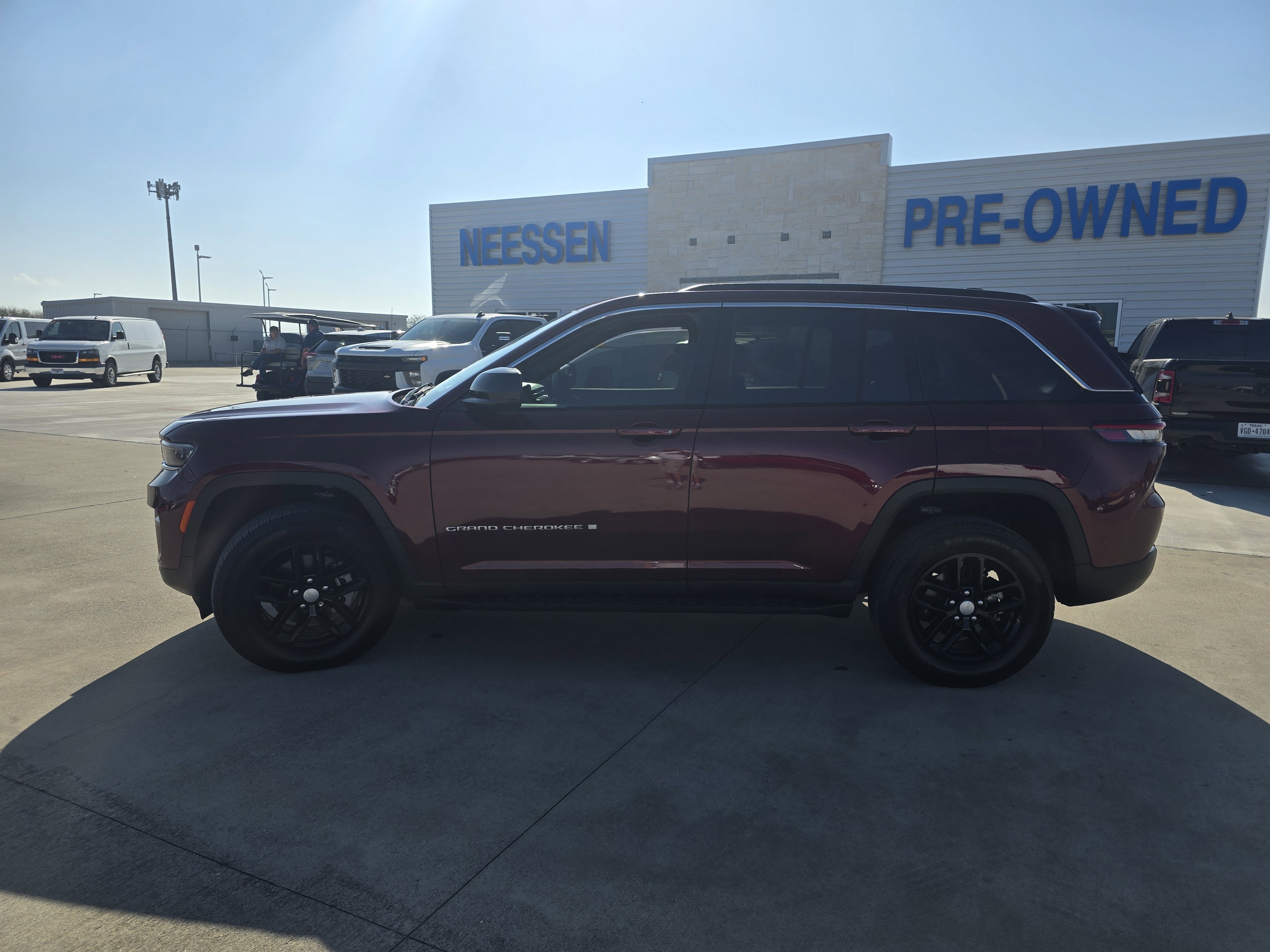 2025 Jeep Grand Cherokee Laredo X