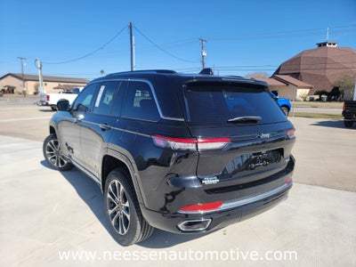 2022 Jeep Grand Cherokee Overland