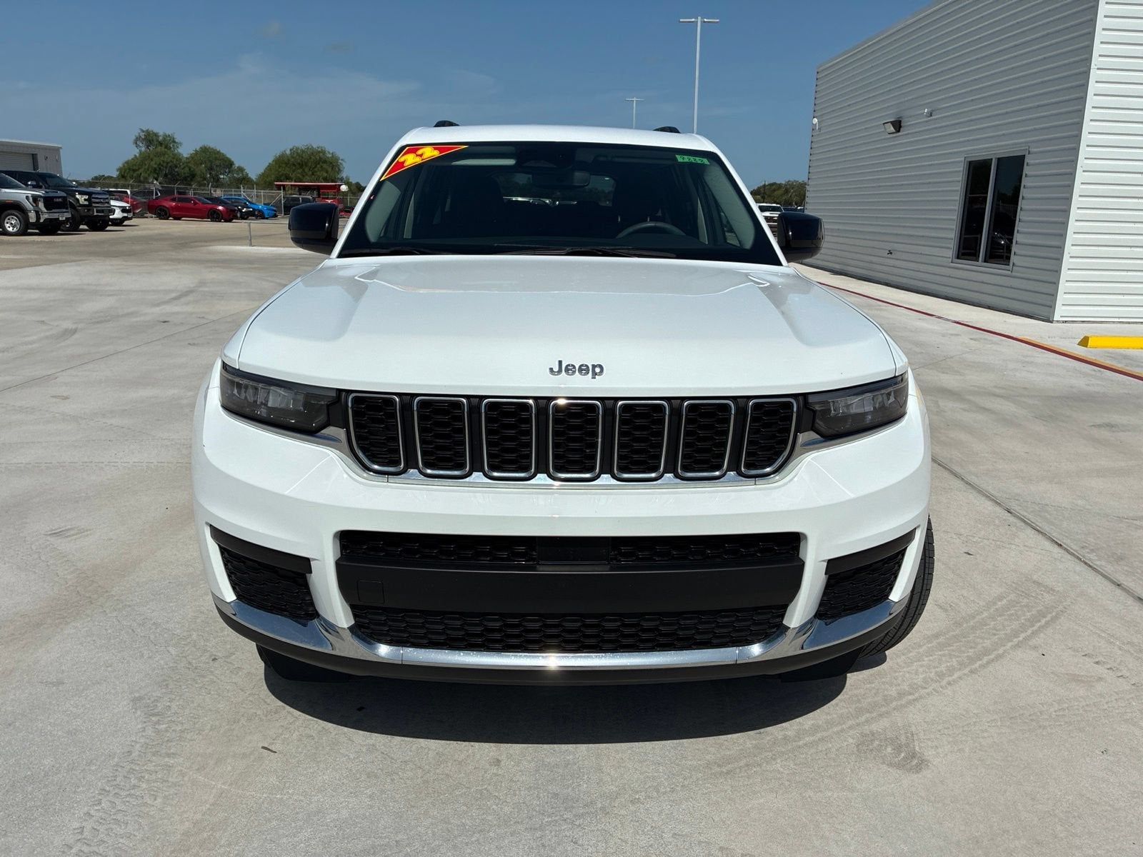 2023 Jeep Grand Cherokee L Laredo