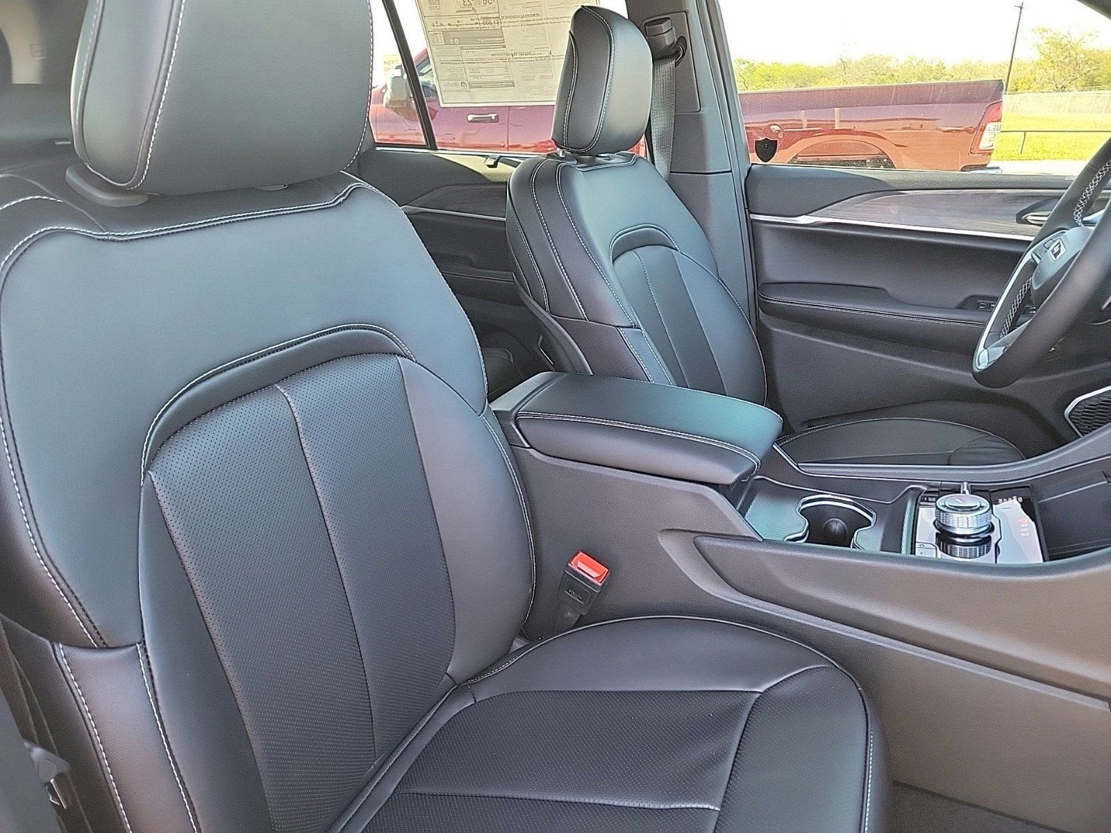 2025 Jeep Grand Cherokee 4xe Anniversary Edition