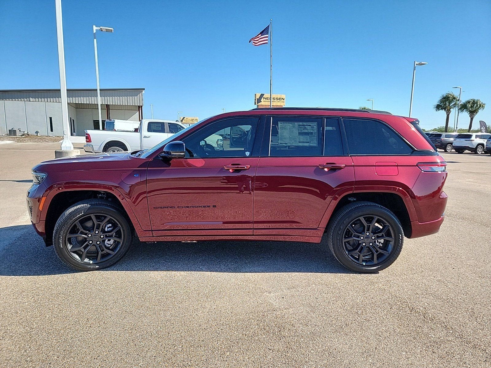 2025 Jeep Grand Cherokee 4xe Anniversary Edition