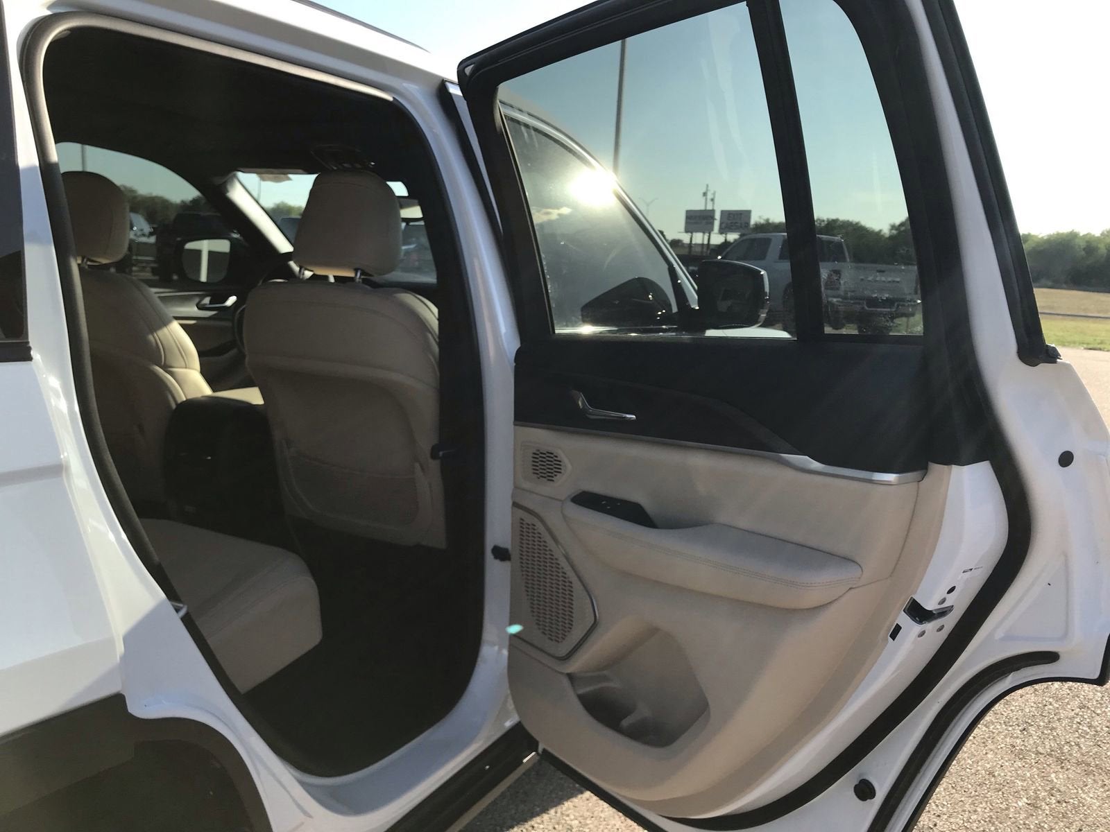 2025 Jeep Grand Cherokee 4xe 4DR 4WD