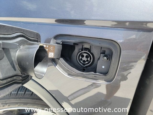 2022 Jeep Grand Cherokee 4xe 4DR 4WD