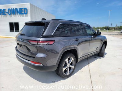 2022 Jeep Grand Cherokee 4xe 4DR 4WD