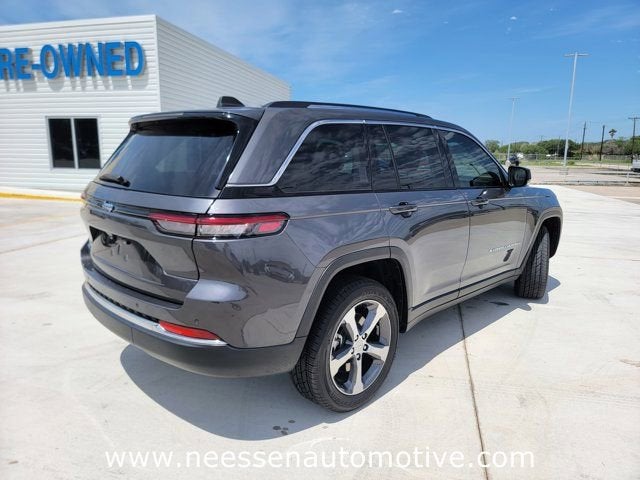 2022 Jeep Grand Cherokee 4xe 4DR 4WD