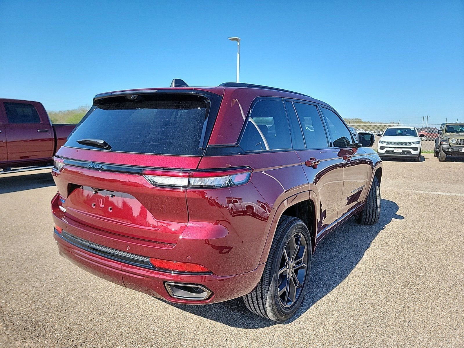 2025 Jeep Grand Cherokee 4xe Anniversary Edition