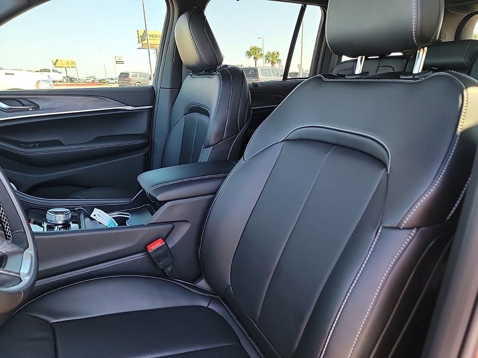 2025 Jeep Grand Cherokee 4xe Anniversary Edition
