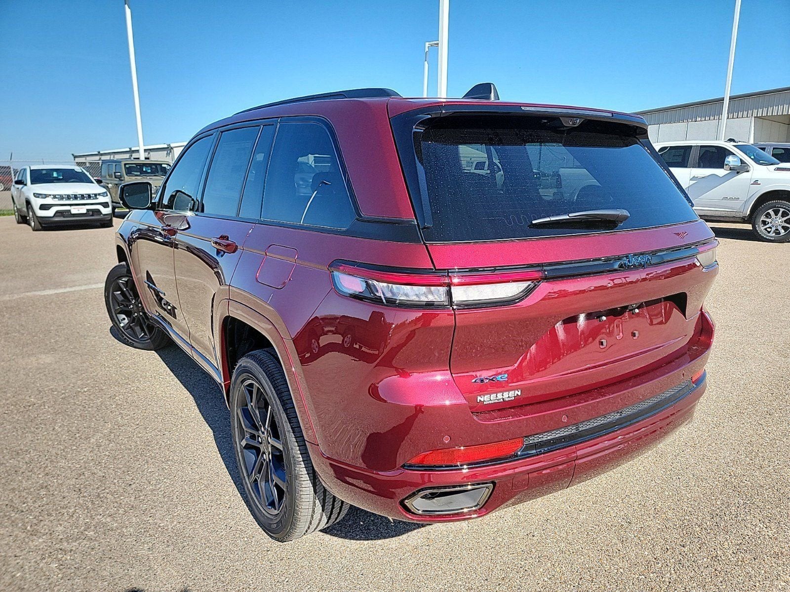 2025 Jeep Grand Cherokee 4xe Anniversary Edition