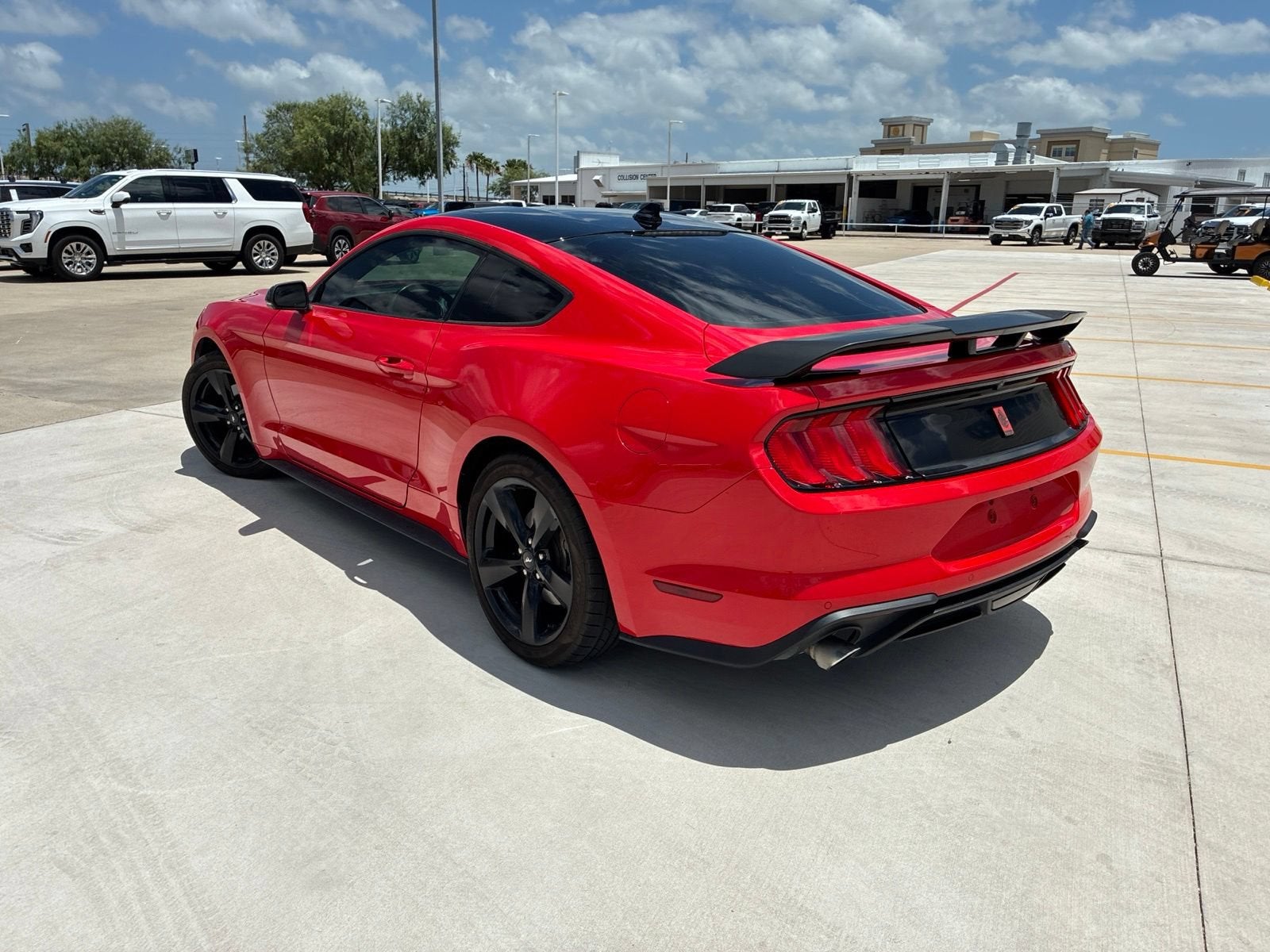 2022 Ford Mustang EcoBoost