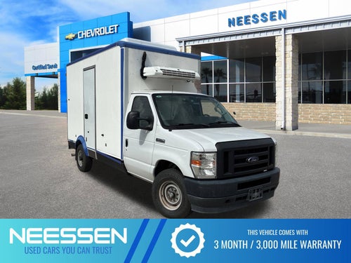 2023 Ford E-Series Cutaway Base