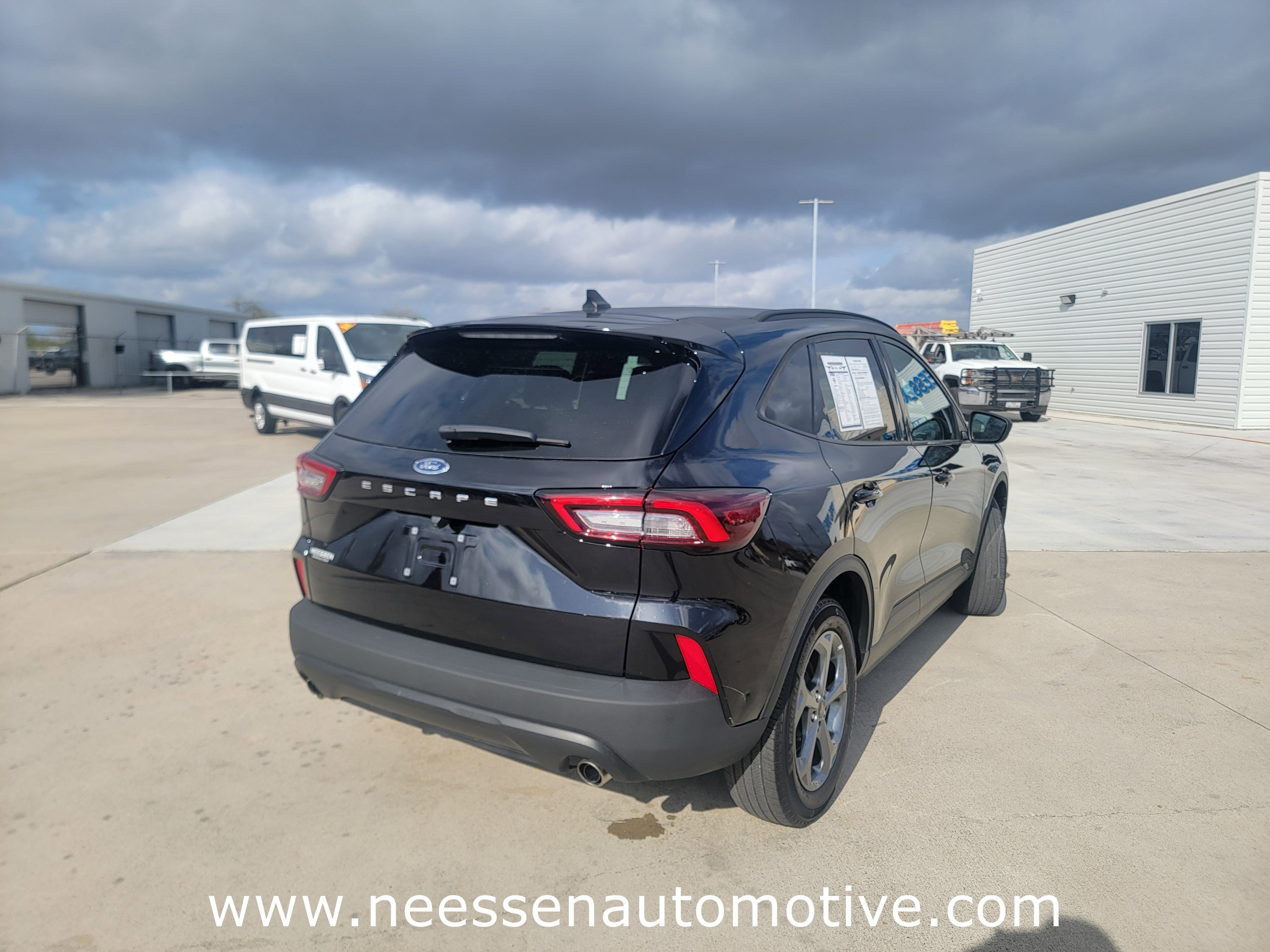 2025 Ford Escape ST-Line
