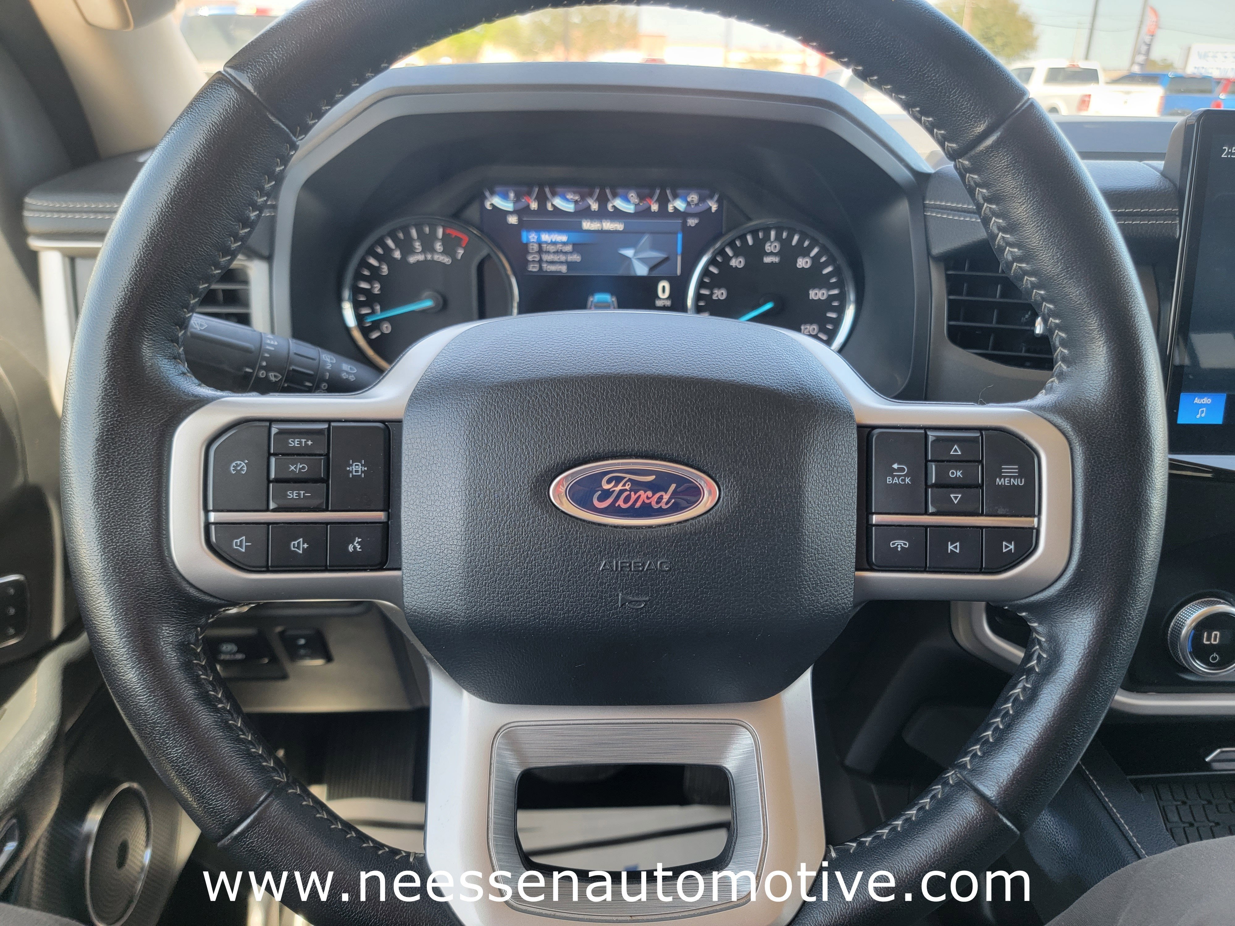 2024 Ford Expedition Max XLT