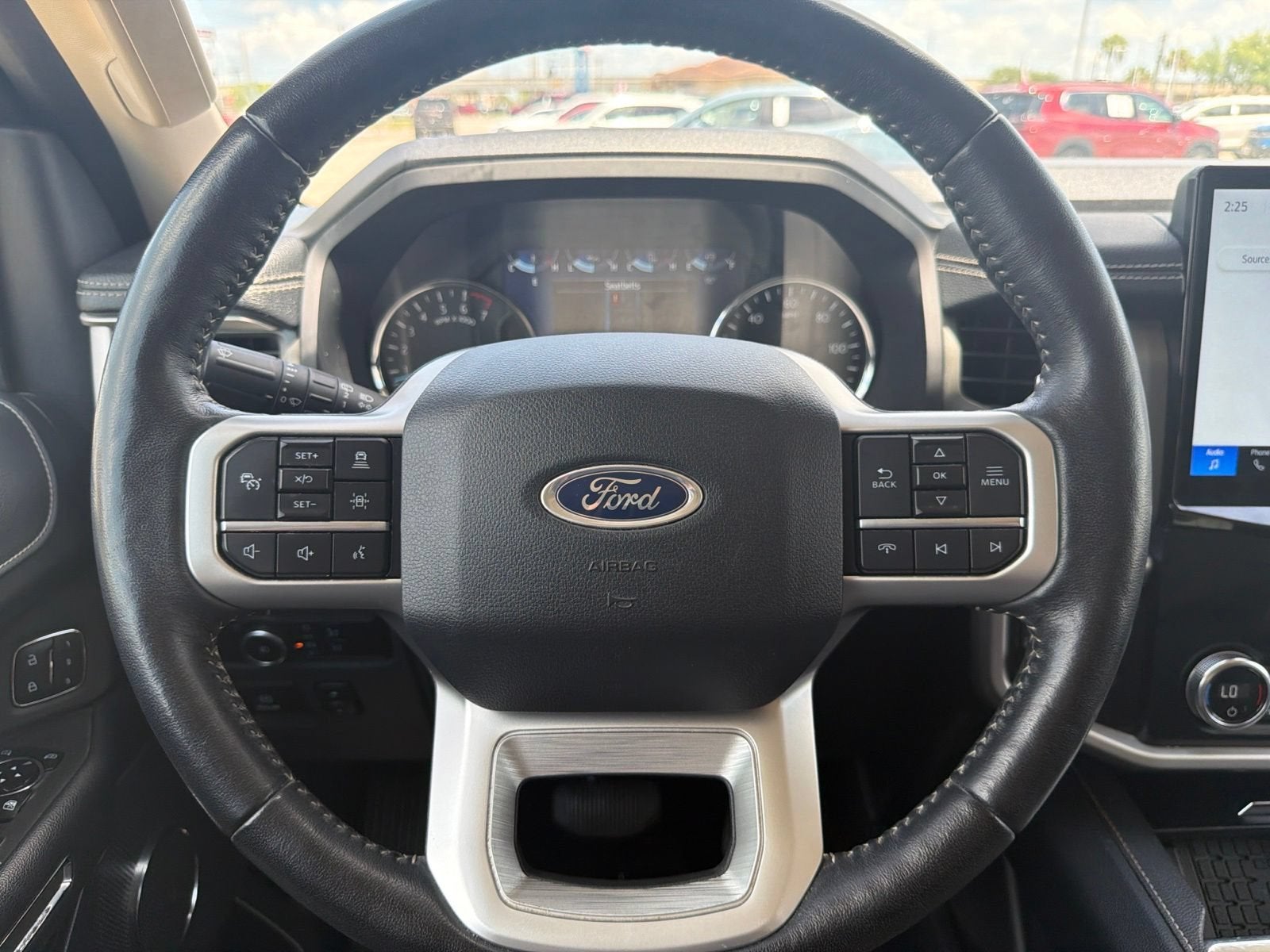 2023 Ford Expedition XLT