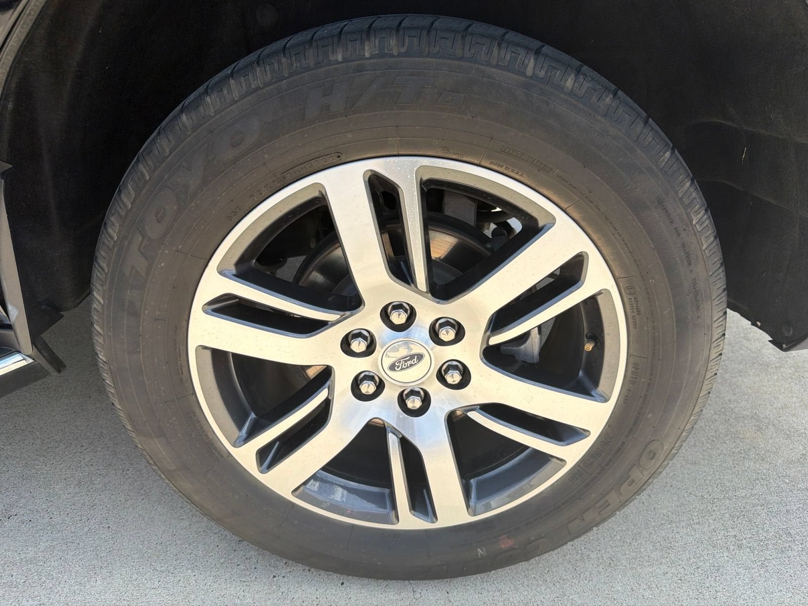 2023 Ford Expedition XLT