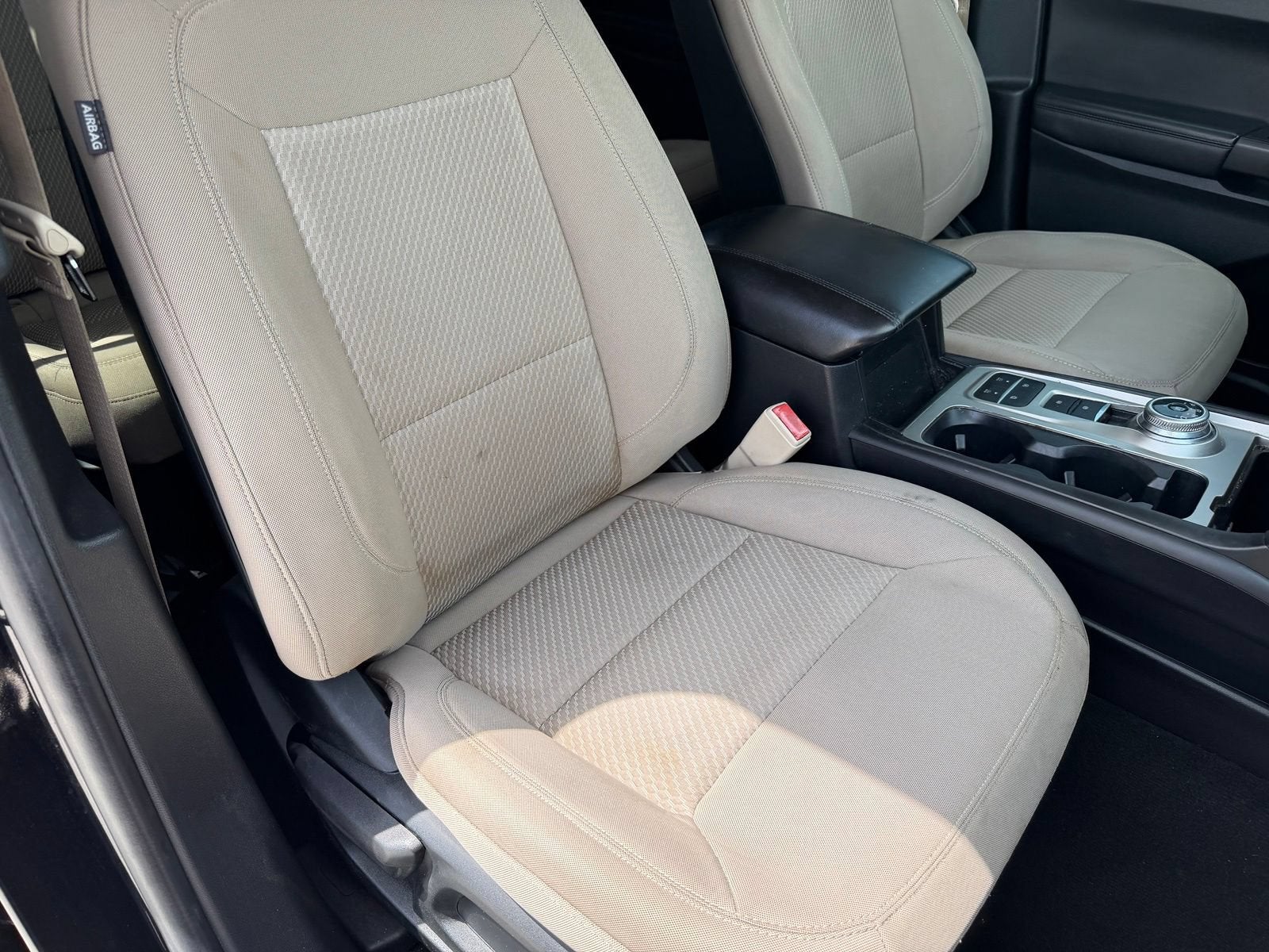 2020 Ford Explorer Base
