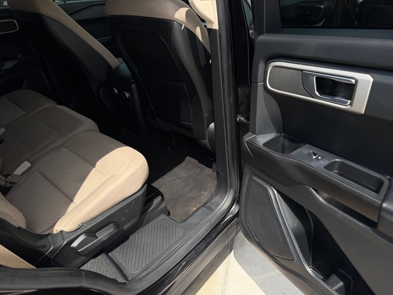 2020 Ford Explorer Base