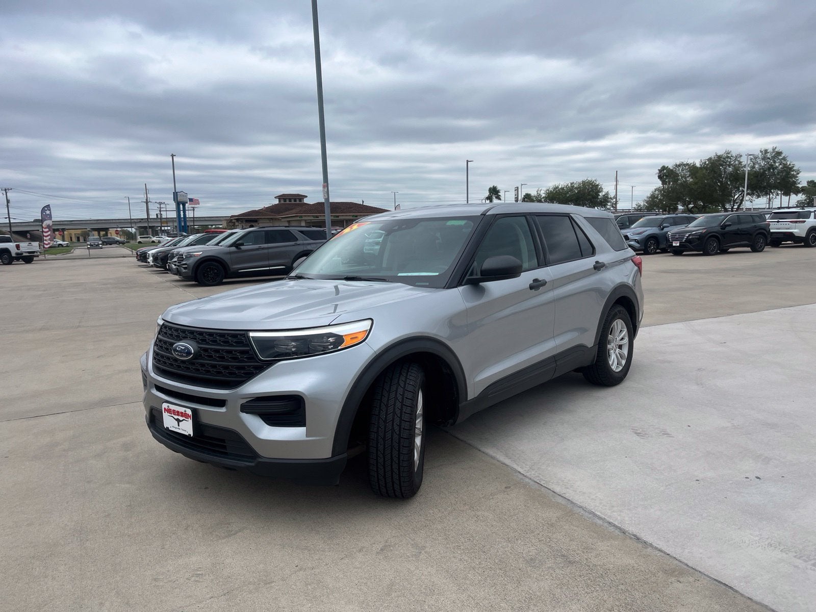 2021 Ford Explorer Base