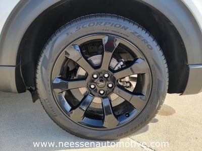 2024 Ford Explorer ST-Line