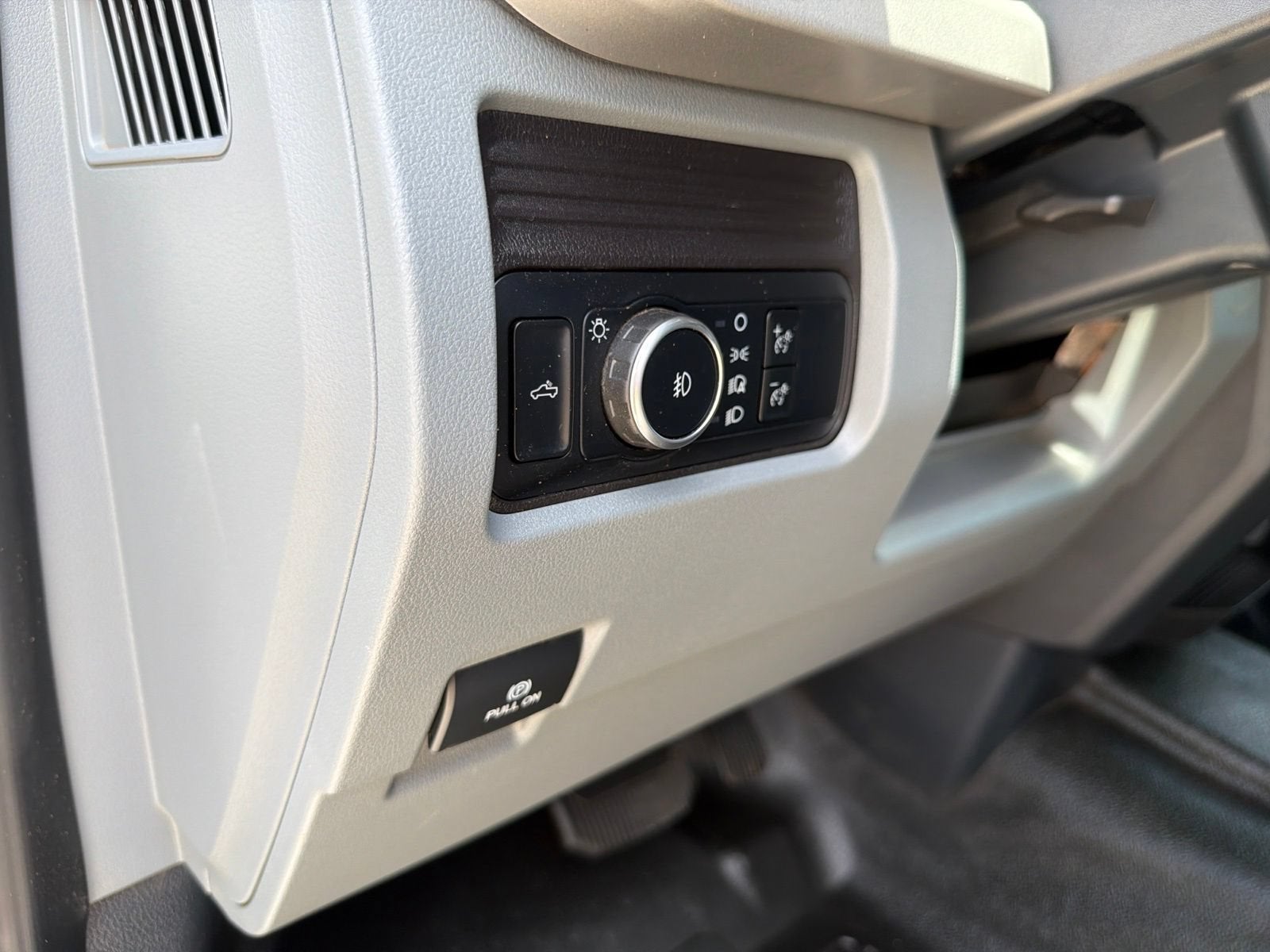 2024 Ford Super Duty F-350 SRW XL