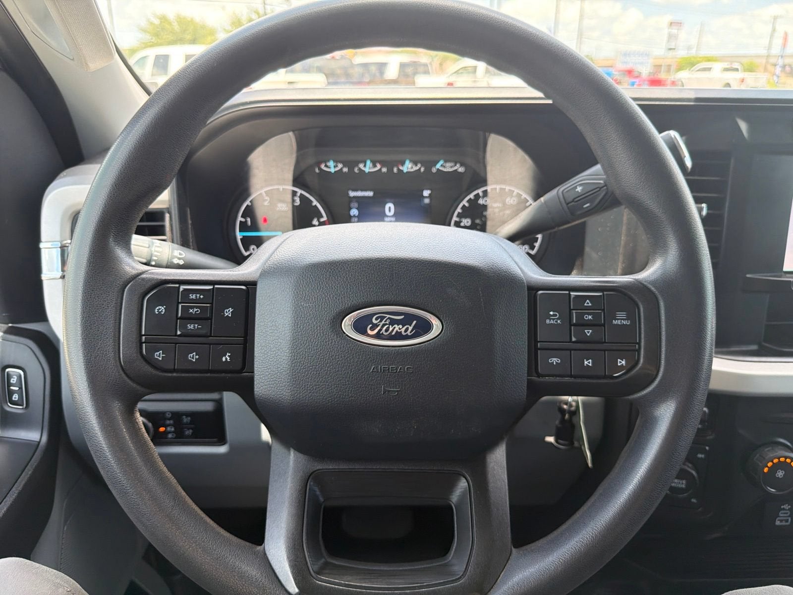2024 Ford Super Duty F-350 SRW XL