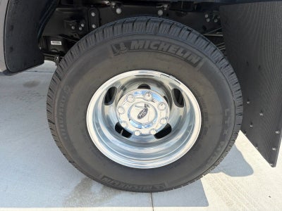 2025 Ford Super Duty F-350 DRW XLT