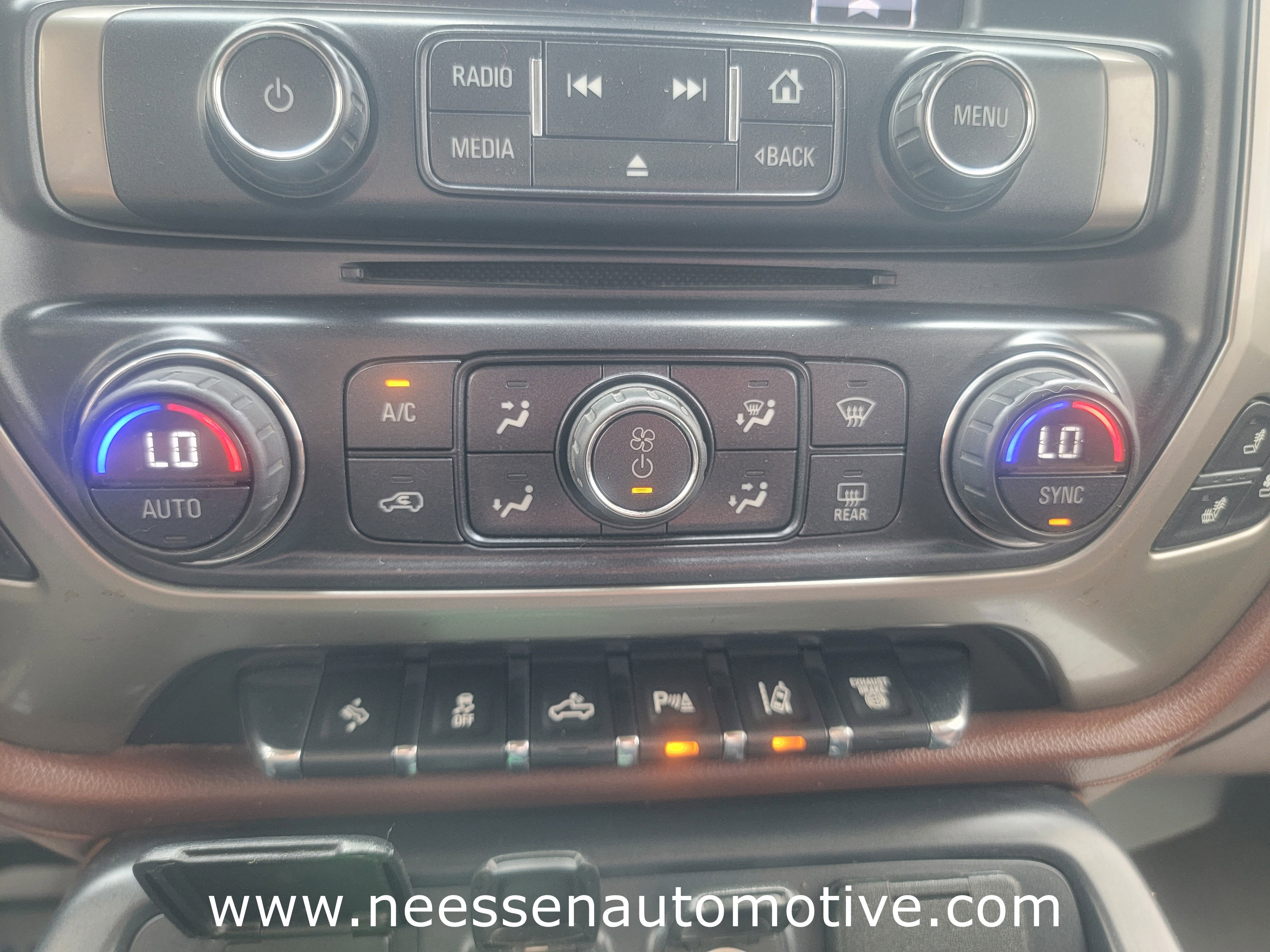2016 Chevrolet Silverado 3500 HD High Country