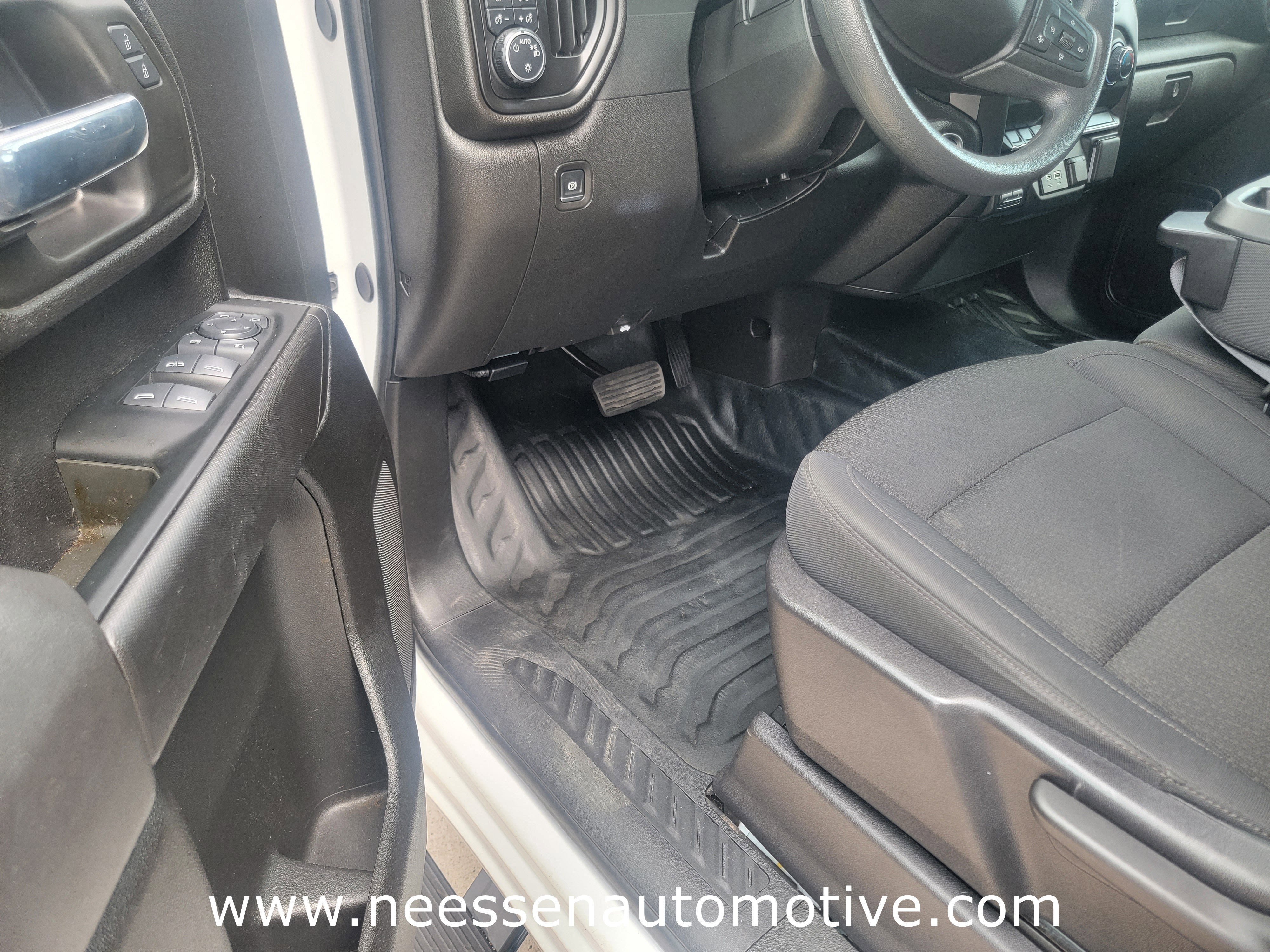 2025 Chevrolet Silverado 3500 HD WT