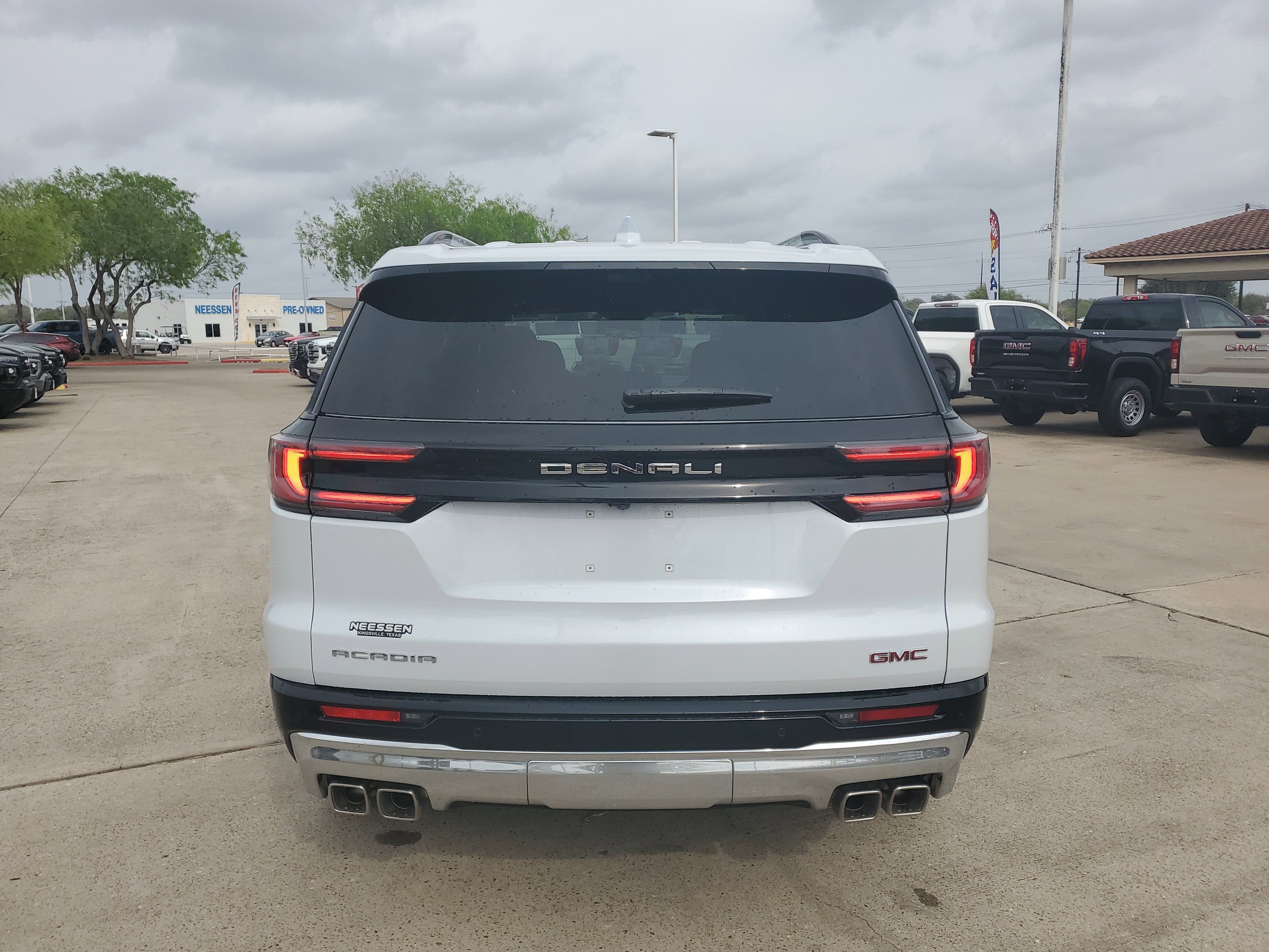 2026 GMC Acadia Denali