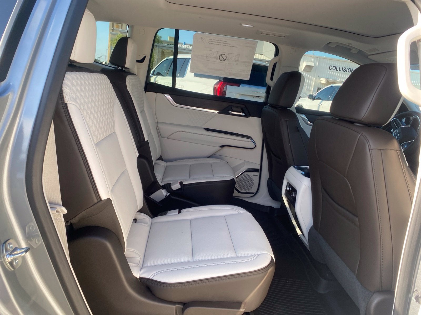 2027 GMC Acadia Denali